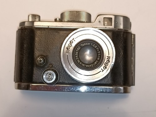 Robot fotocamera analogica - robot,